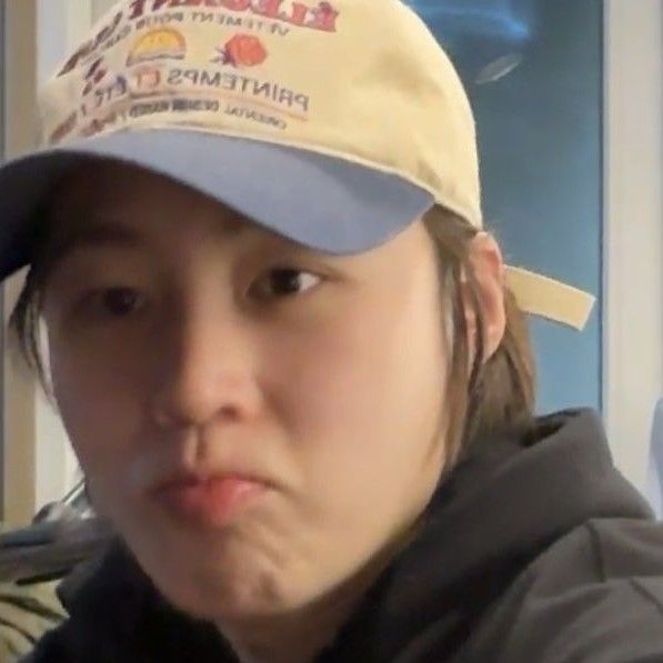 Recent activity shot of Ha Sungwoon