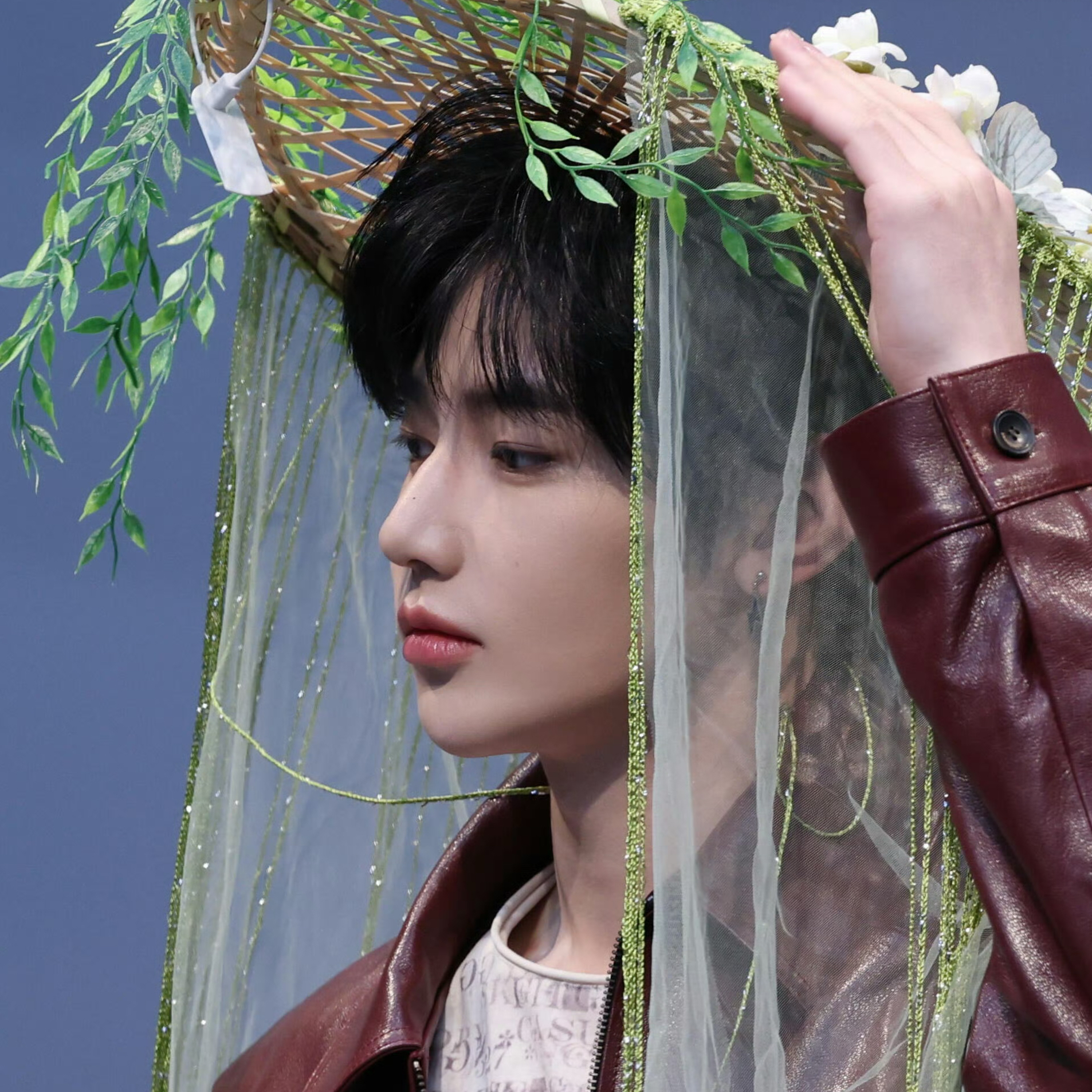 章昊 (ZEROBASEONE)的最新照片