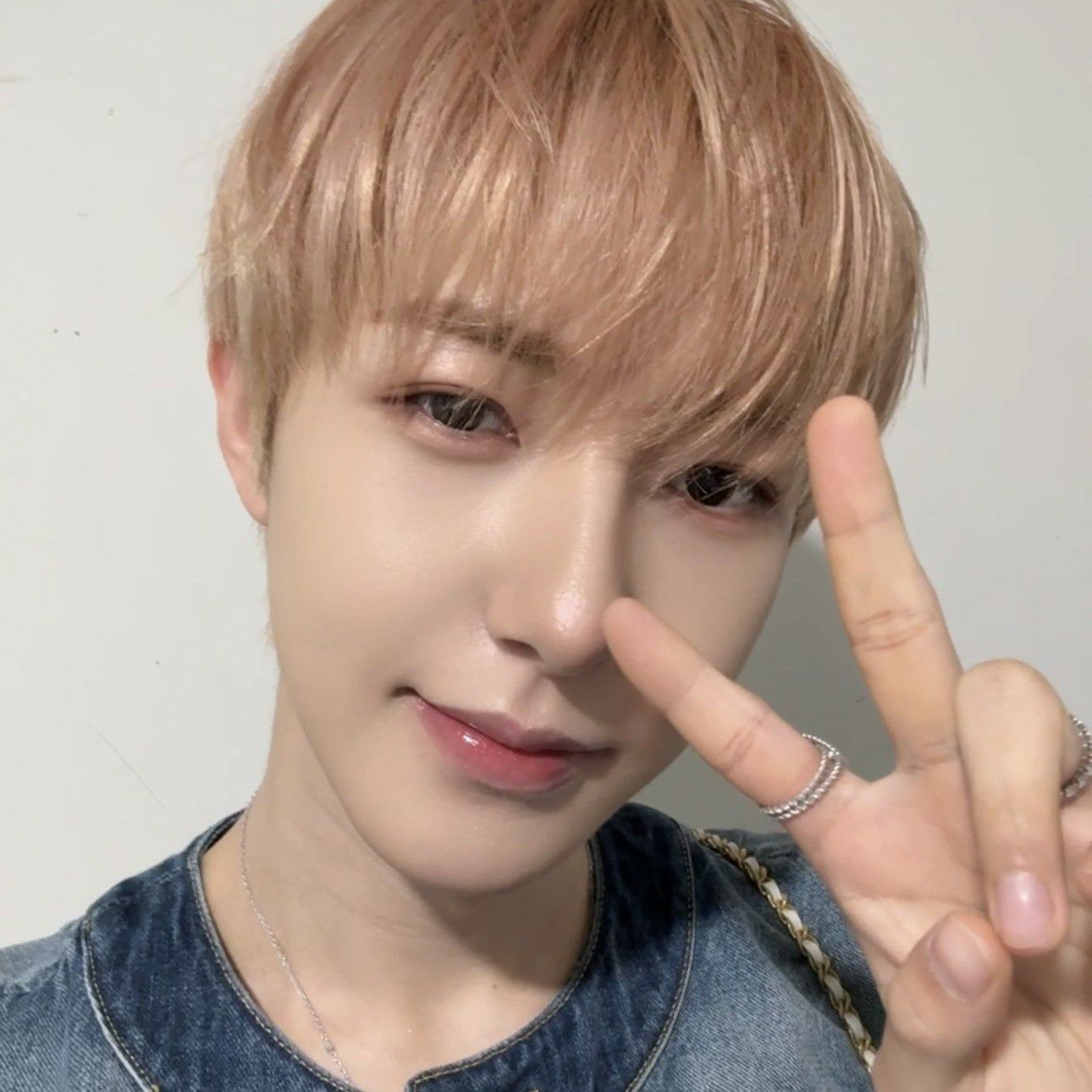 仁俊 (NCT DREAM)的幕后花絮