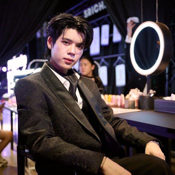 佑瀧 (NexT1DE)的最新照片