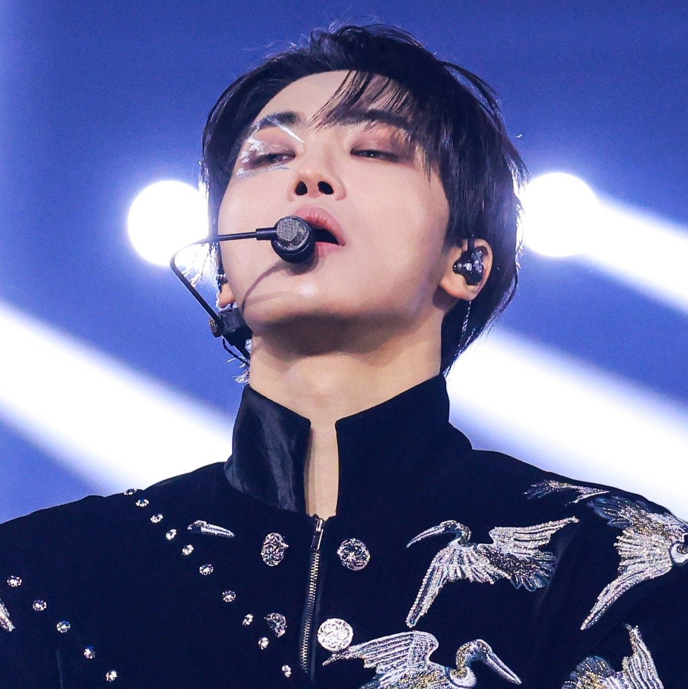 Behind-the-scenes cut of Seonghwa (ATEEZ)