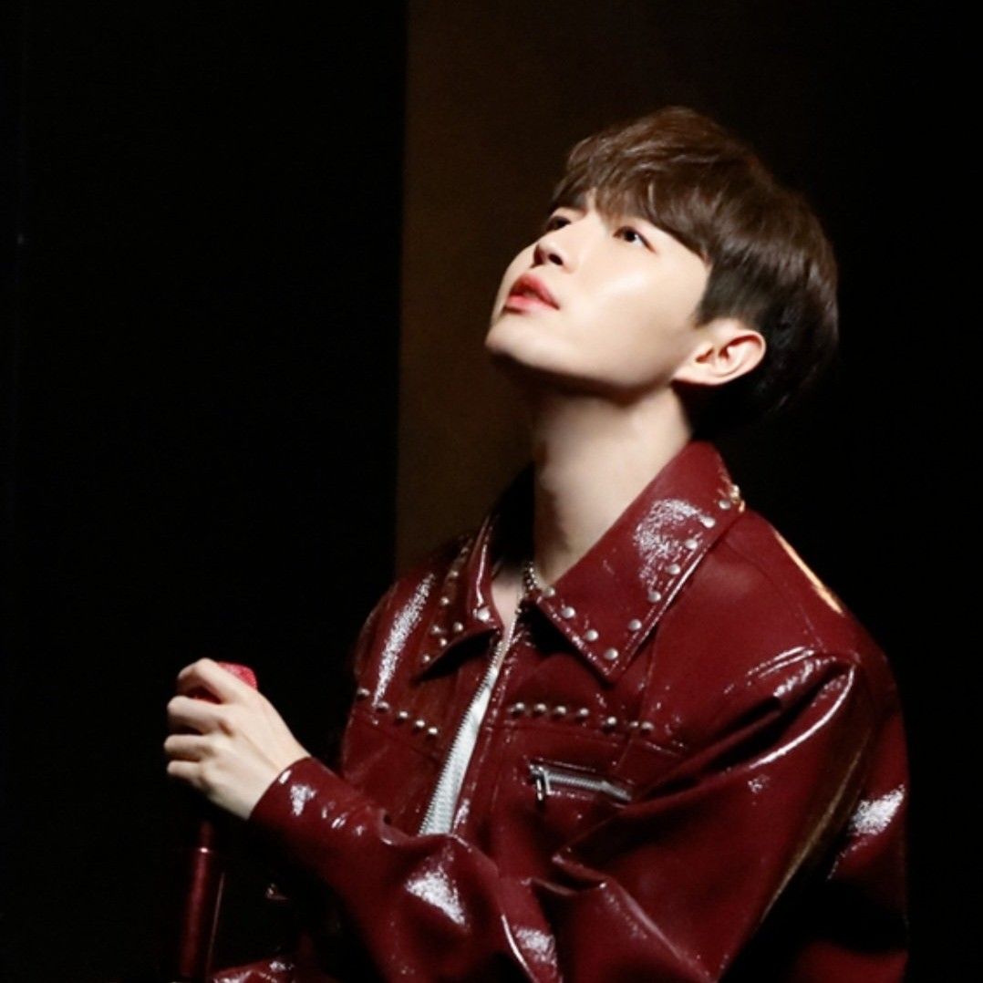 Foto aktivitas terbaru Kim Jaehwan