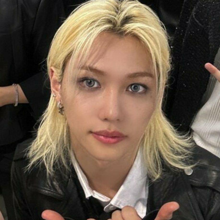 Behind-the-scenes cut of Felix (Stray Kids)