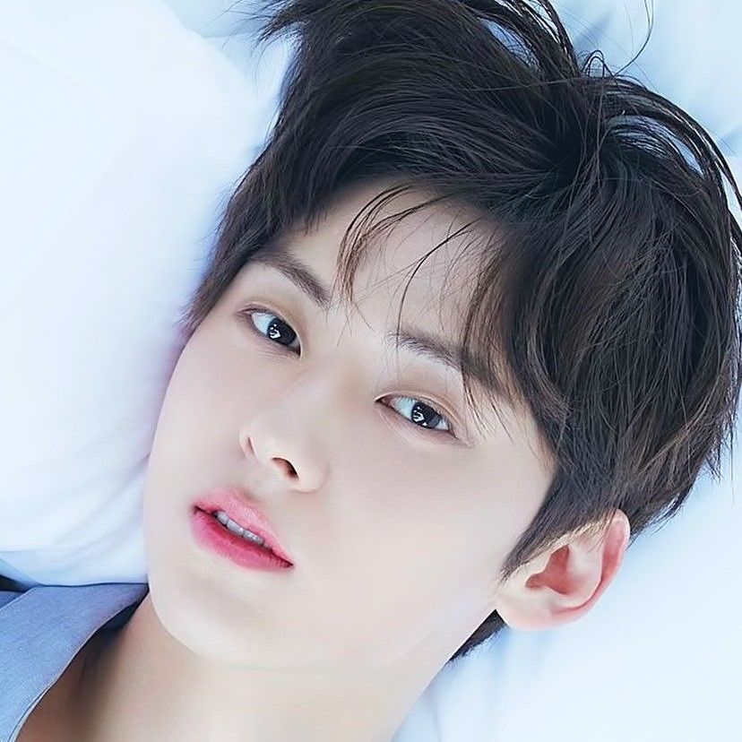 Latest photo of Hwang Minhyun