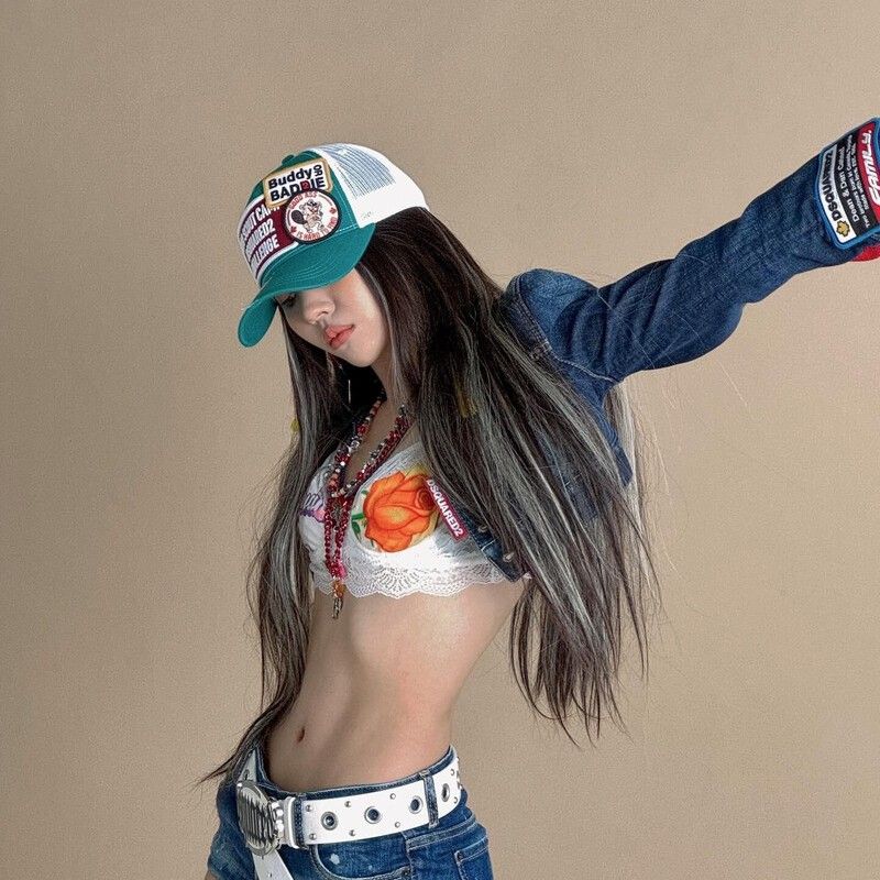 Recent activity shot of Soyeon (i-dle)