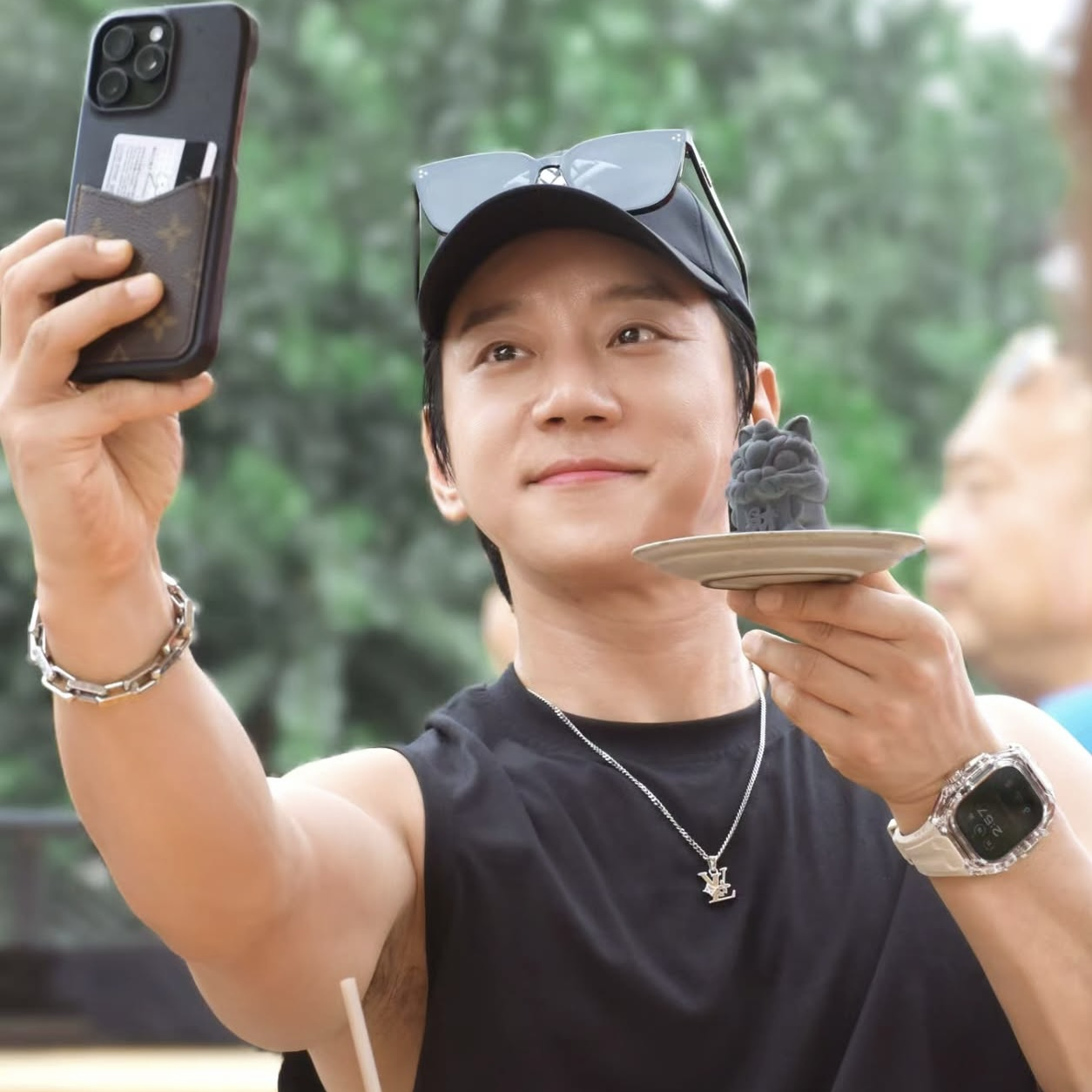 A moment captured by Hwang Chiyeol's fan