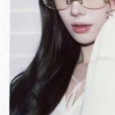 Behind-the-scenes cut of Handong (DREAMCATCHER)