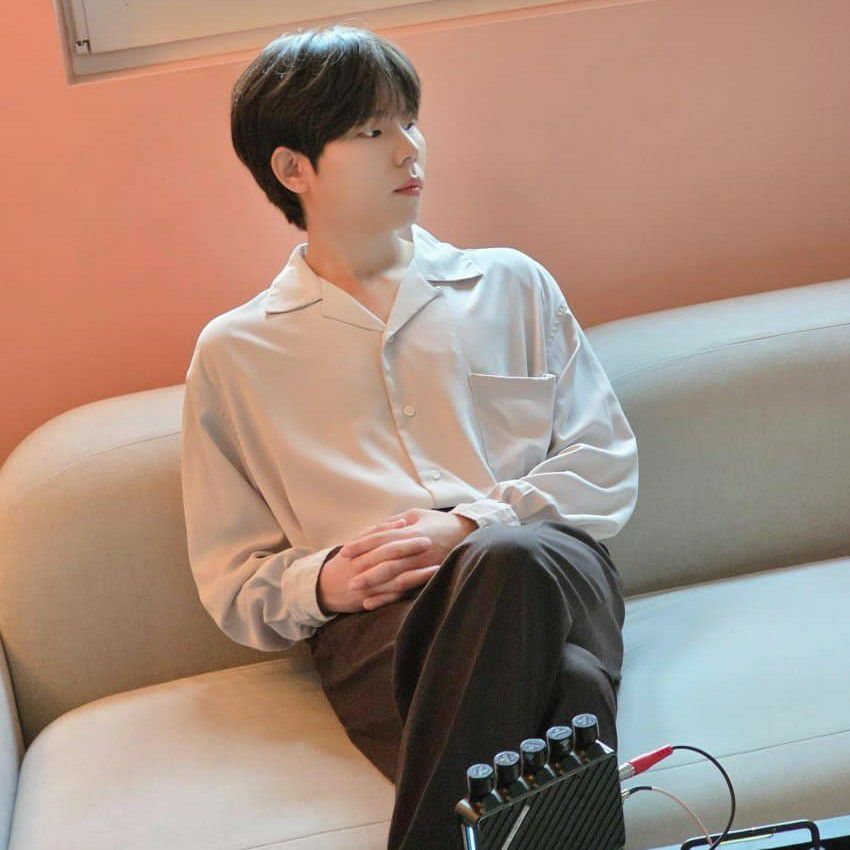 A moment captured by Jung Seunghwan's fan