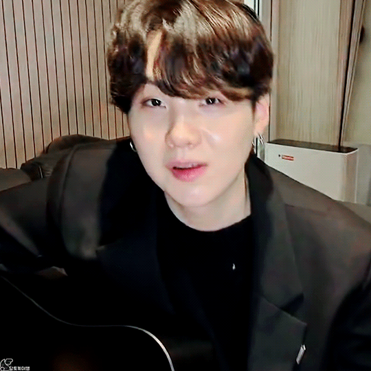 Latest photo of SUGA (BTS)