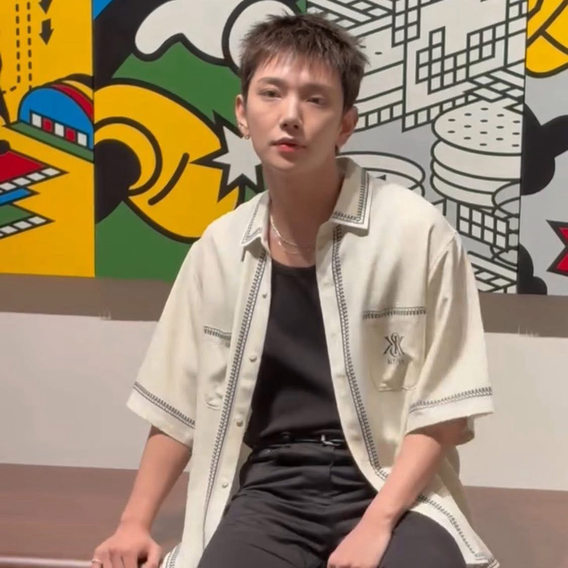 Behind-the-scenes cut of Joshua (SEVENTEEN)