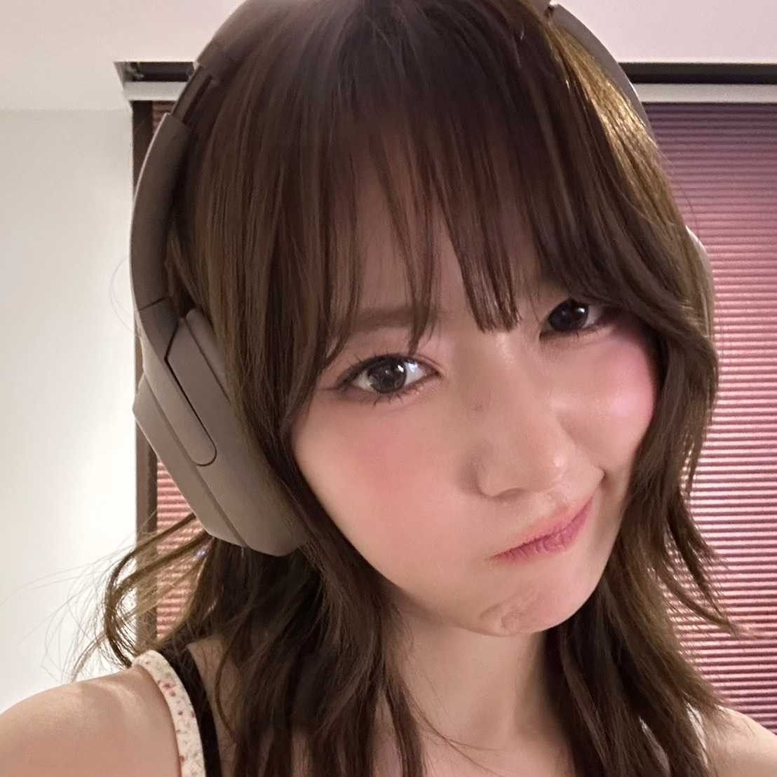 Recent activity shot of Sakura (LE SSERAFIM)