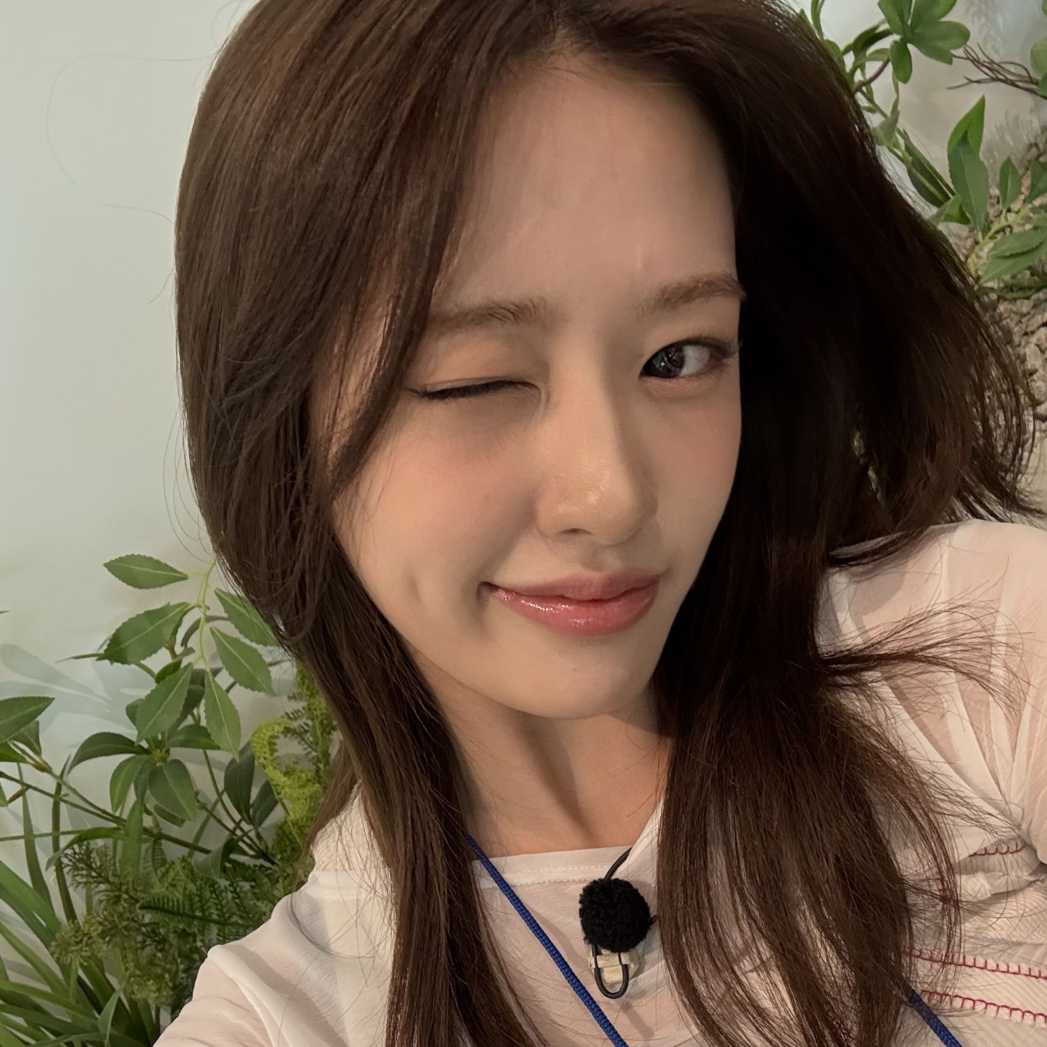 Recent activity shot of An Yujin (IVE)