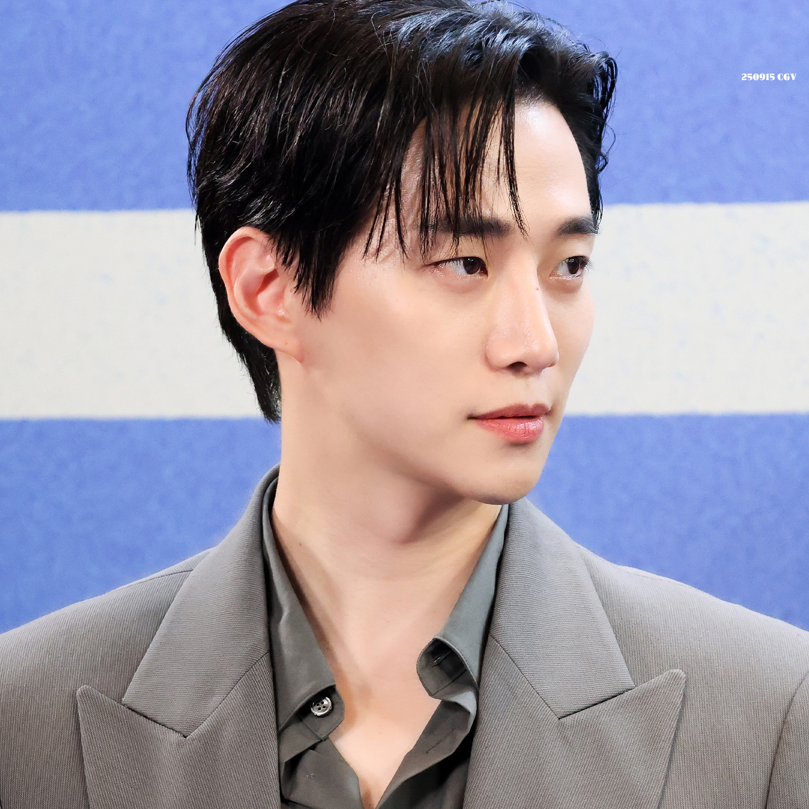 Latest photo of Junho (2PM)