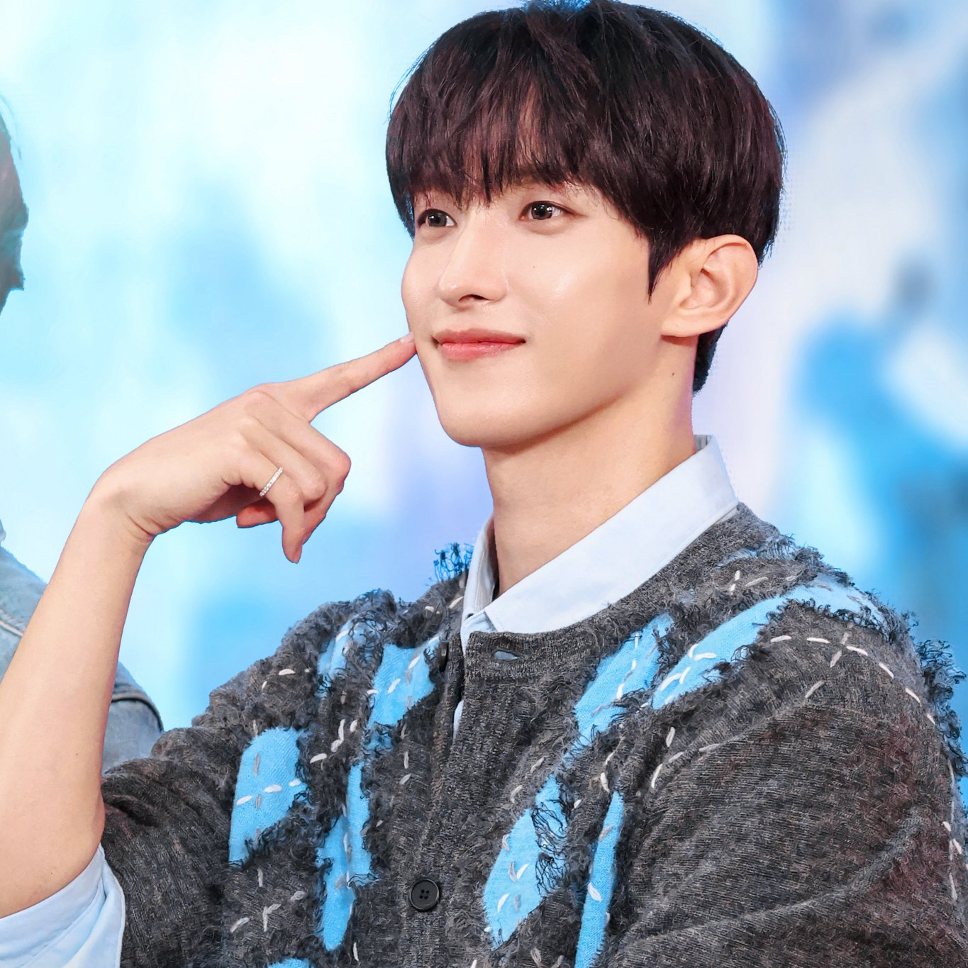 ドギョム (SEVENTEEN)の最新写真