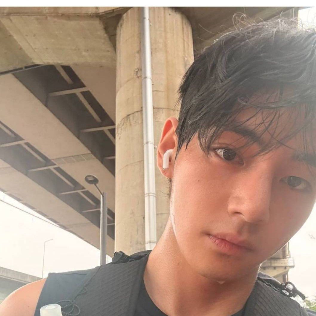 뷔 (방탄소년단) 팬이 찍은 순간