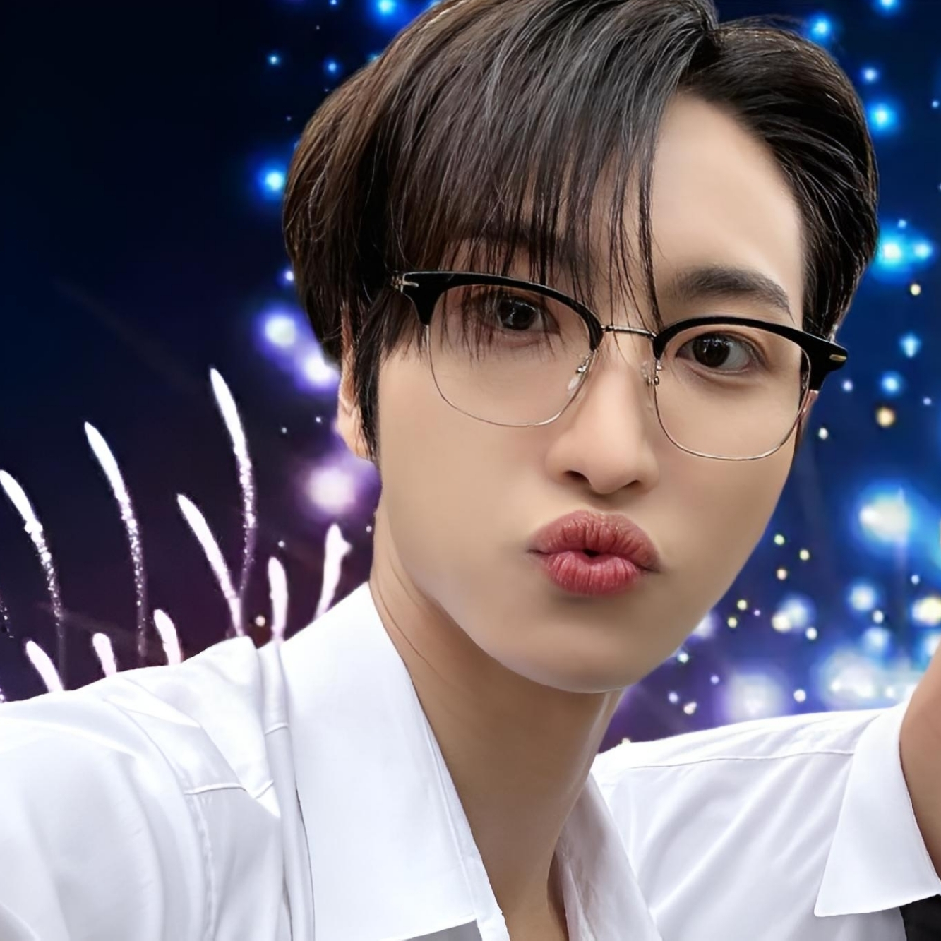 Recent activity shot of Seonghwa (ATEEZ)