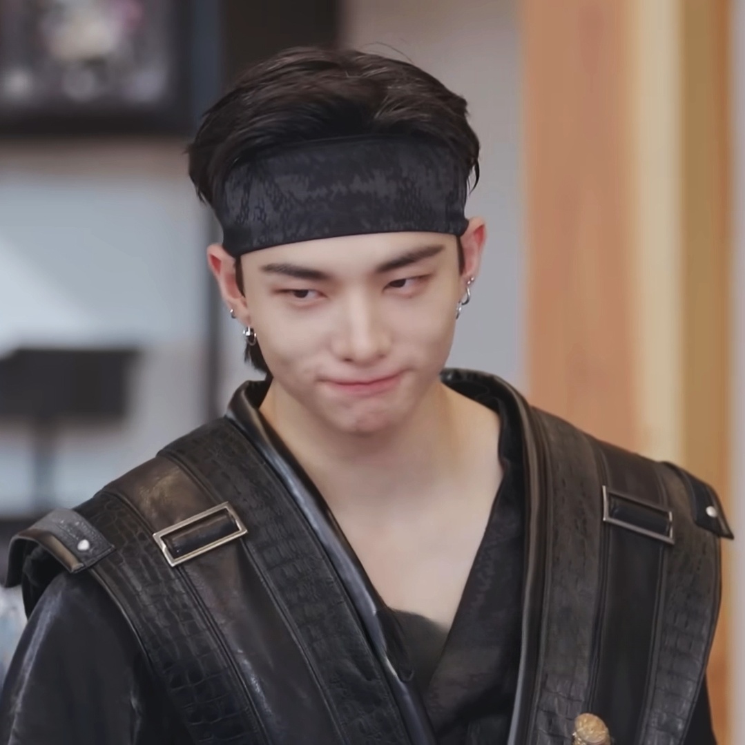 Behind-the-scenes cut of Hyunjin (Stray Kids)