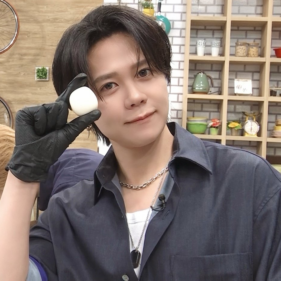 Recent activity shot of Fujimaki Kyosuke (INI)