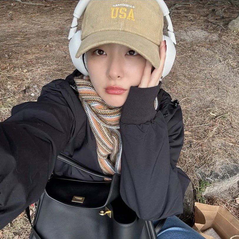 涩琪 (Red Velvet)的最新照片