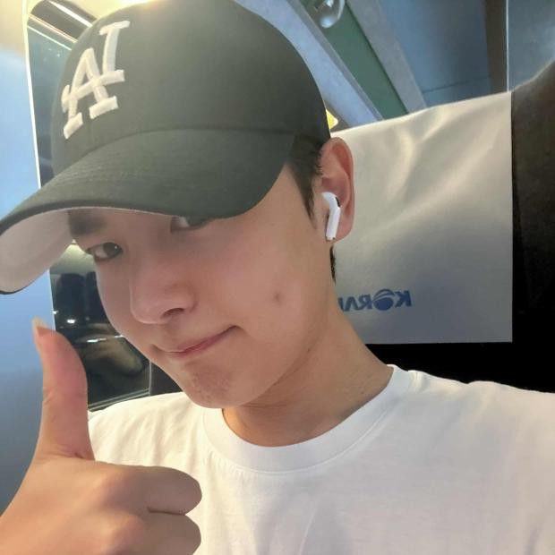 Behind-the-scenes cut of Choi Byungchan