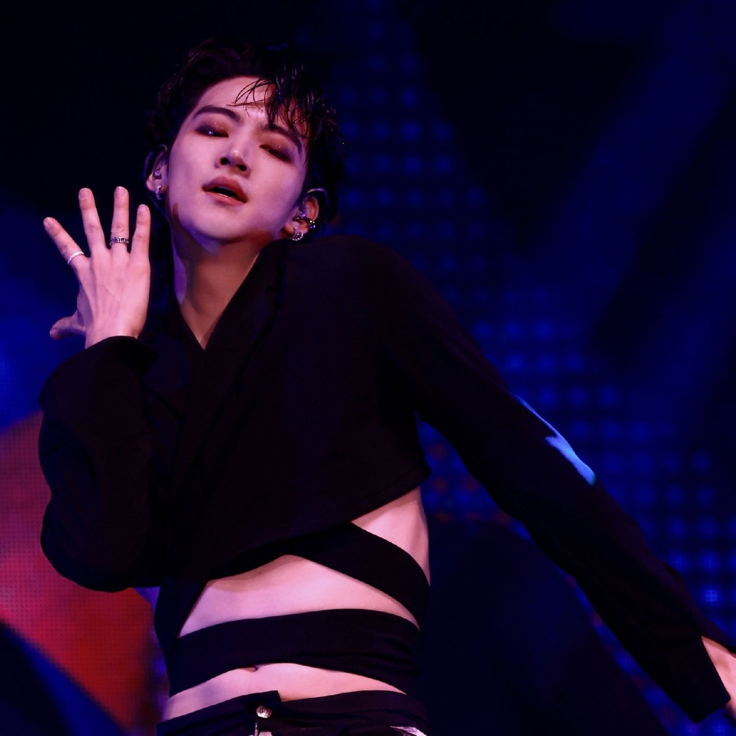 Behind-the-scenes cut of JAY B (GOT7)
