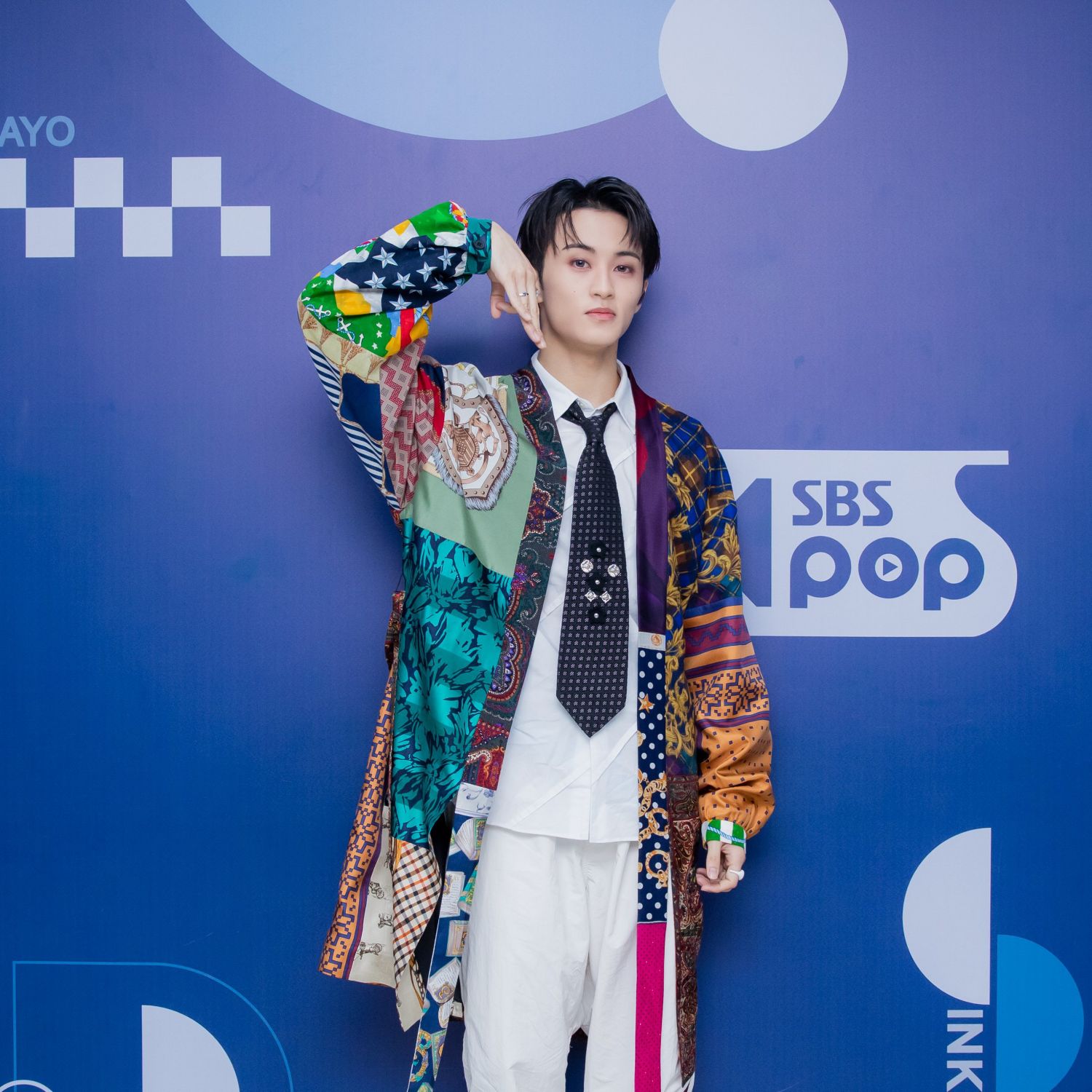 Behind-the-scenes cut of Mark (NCT 127, NCT DREAM)