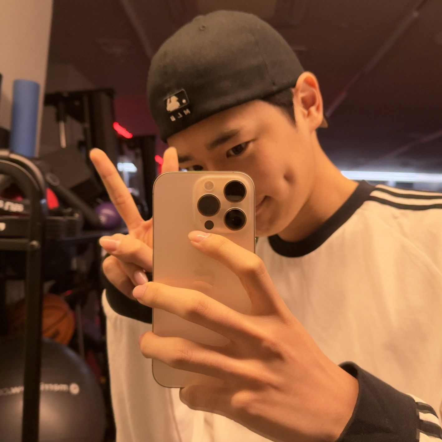 Latest photo of Choi Byungchan