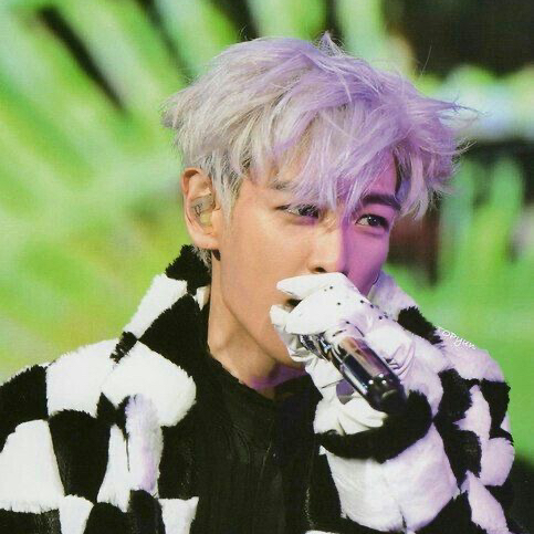 T.O.P的最新照片