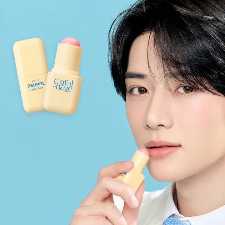 Latest photo of Beomgyu (TOMORROW X TOGETHER)