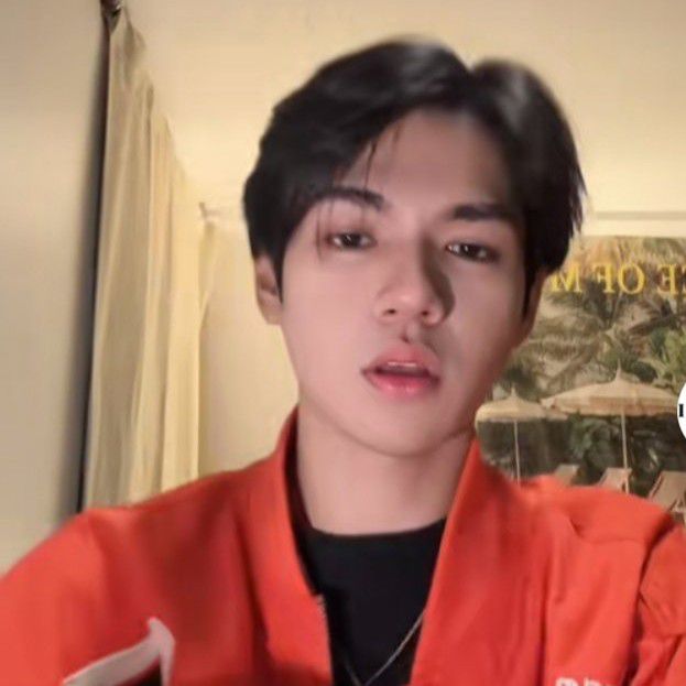 キム (HORI7ON)の舞台裏ショット