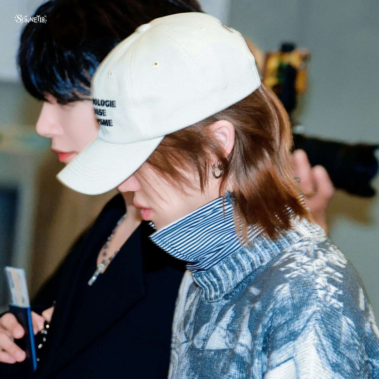 Behind-the-scenes cut of The 8 (SEVENTEEN)