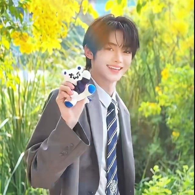 ハンジン (TWS)の舞台裏ショット