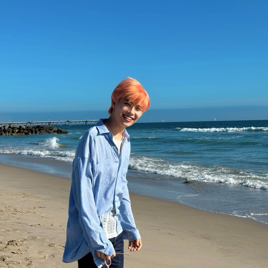 A moment captured by Kim Taerae (ZEROBASEONE)'s fan