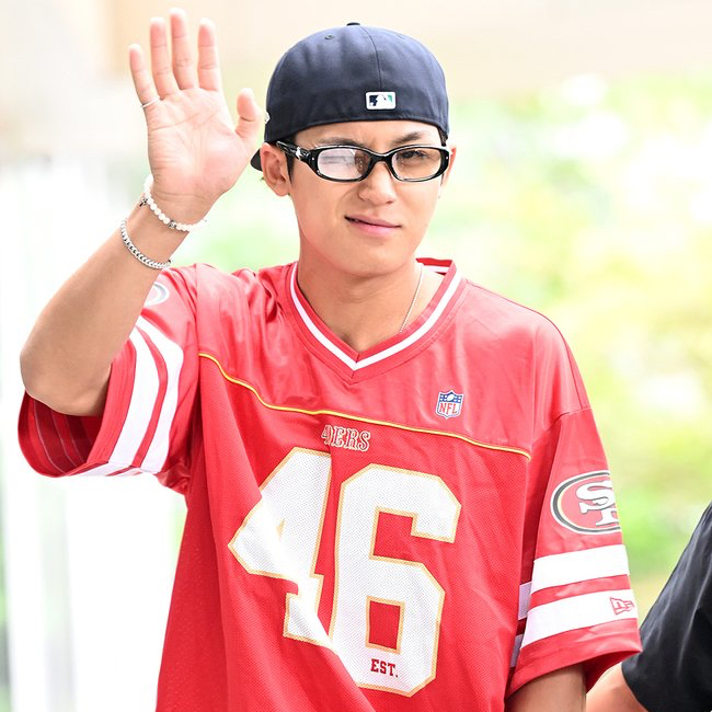 A moment captured by Mingyu (SEVENTEEN)'s fan