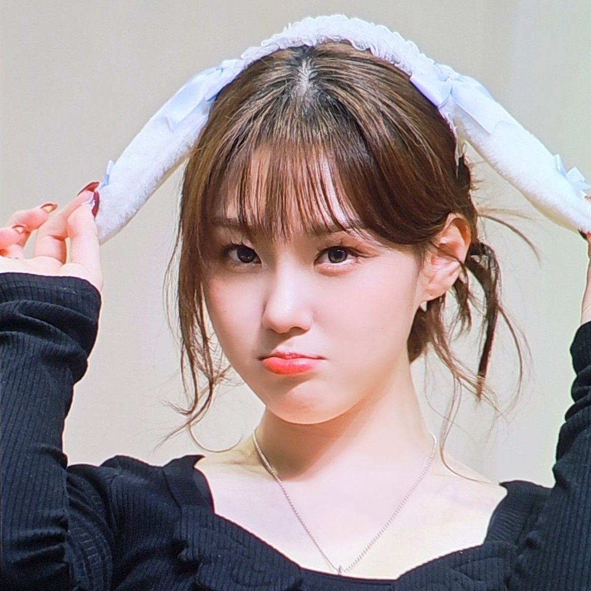 A moment captured by Kim Chaehyun (Kep1er)'s fan