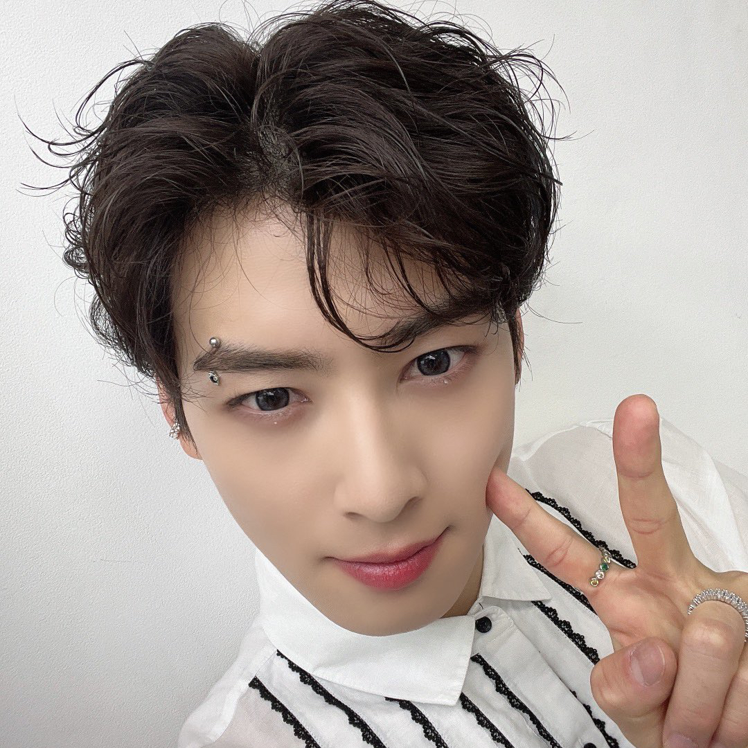 Behind-the-scenes cut of Eunwoo (ASTRO)