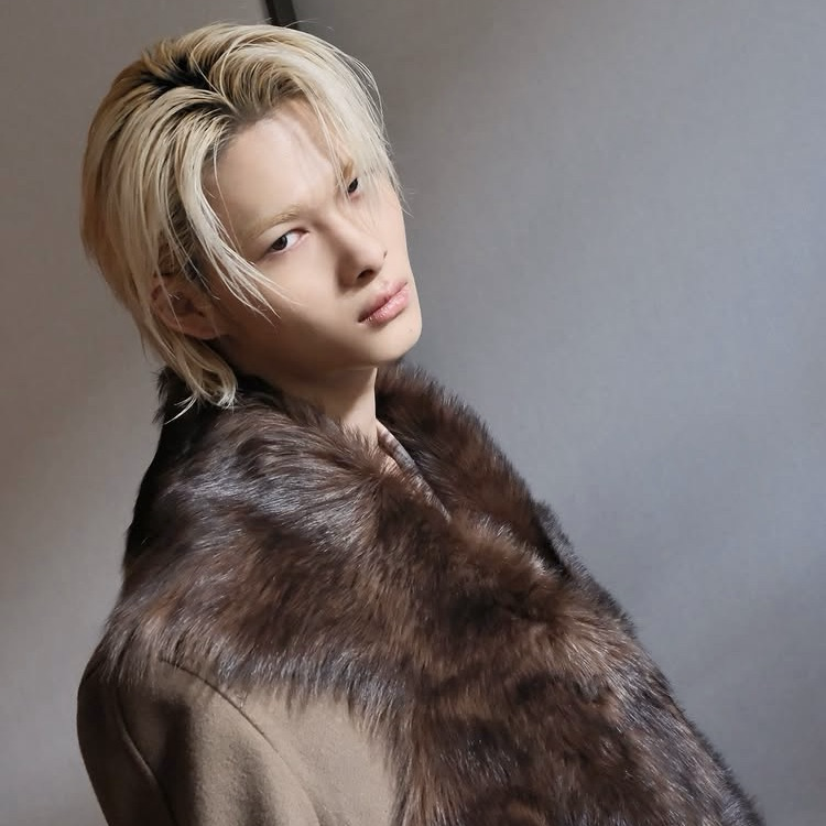 Latest photo of NI-KI (ENHYPEN)