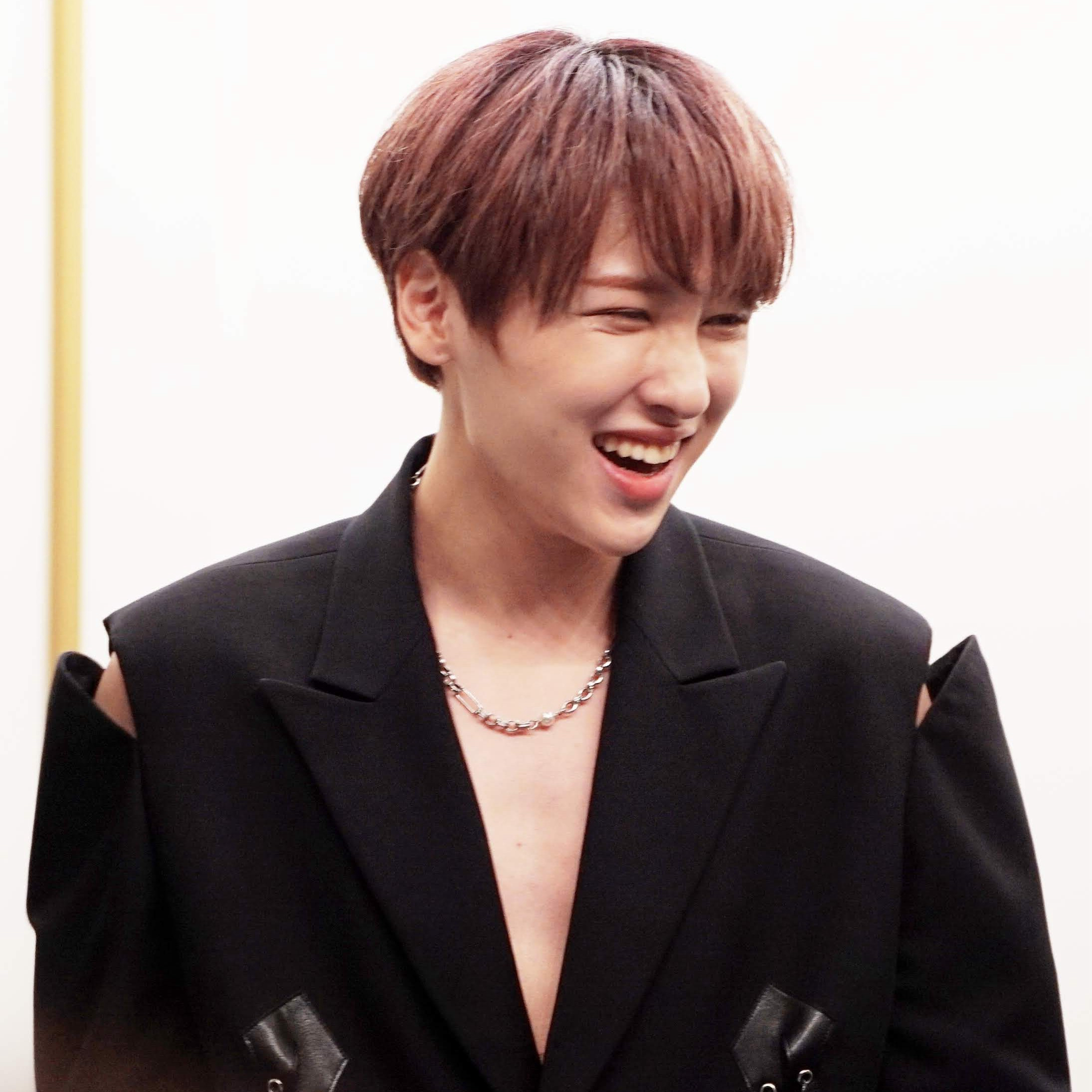 A moment captured by Rie (OnlyOneOf)'s fan