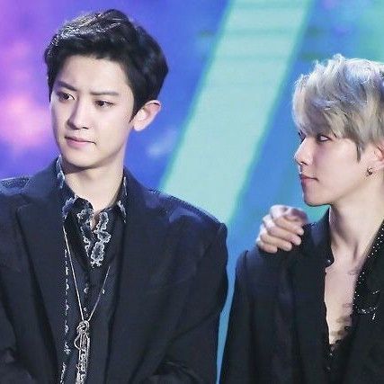 Behind-the-scenes cut of EXO