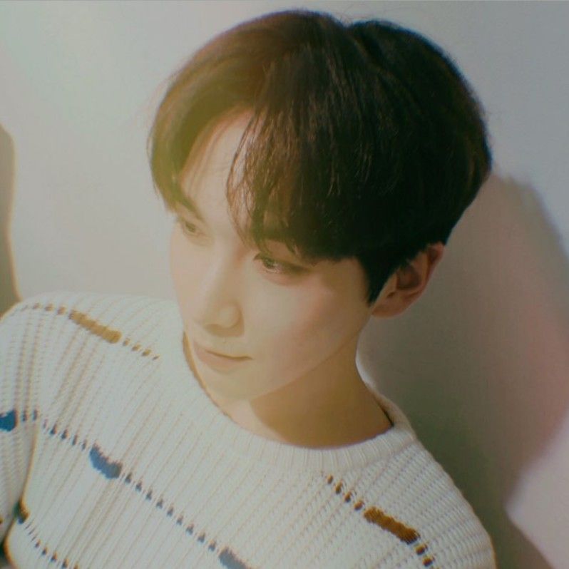 Latest photo of Shinwon (PENTAGON)