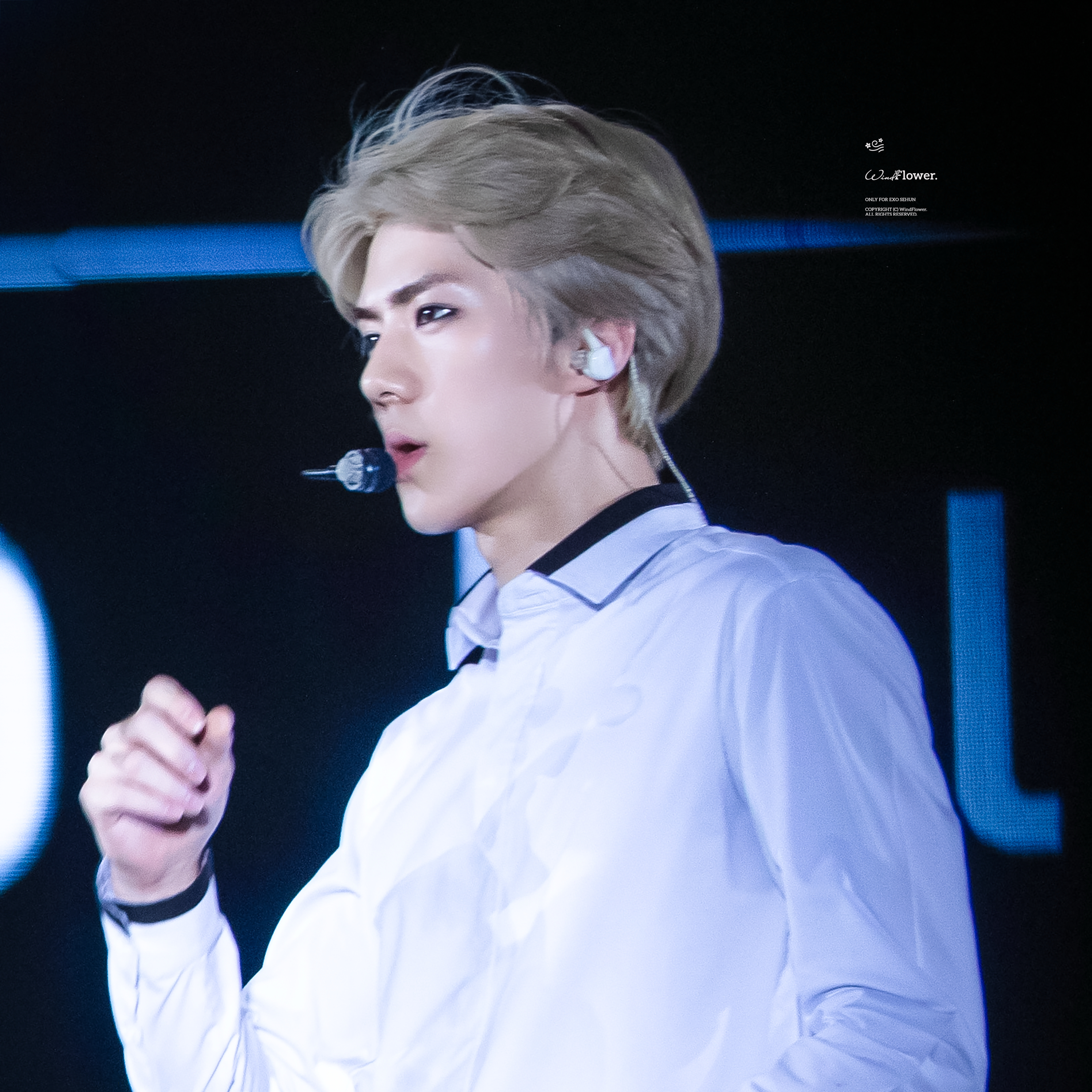 Foto aktivitas terbaru Sehun (EXO)