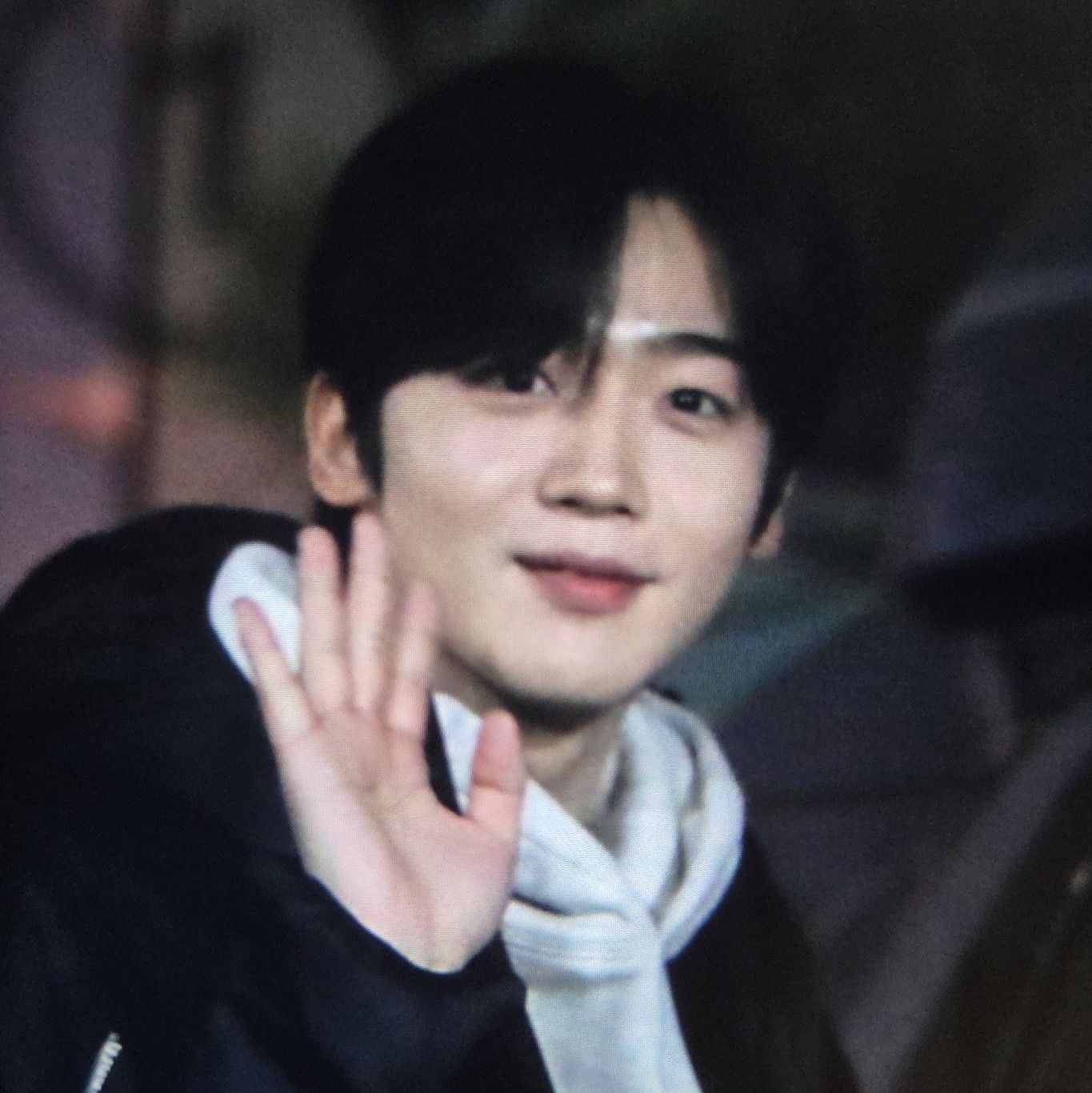 Behind-the-scenes cut of Kim Yohan (WEi)