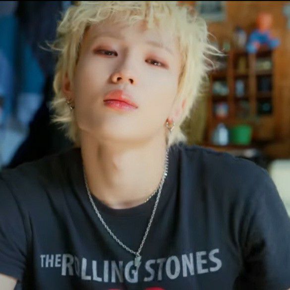 천준혁 (TNX) 최근 활동샷