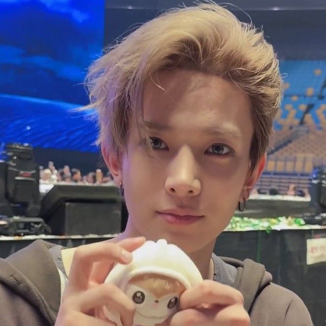 Potret di balik layar Heeseung (ENHYPEN)