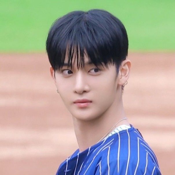 A moment captured by Bae Jinyoung's fan