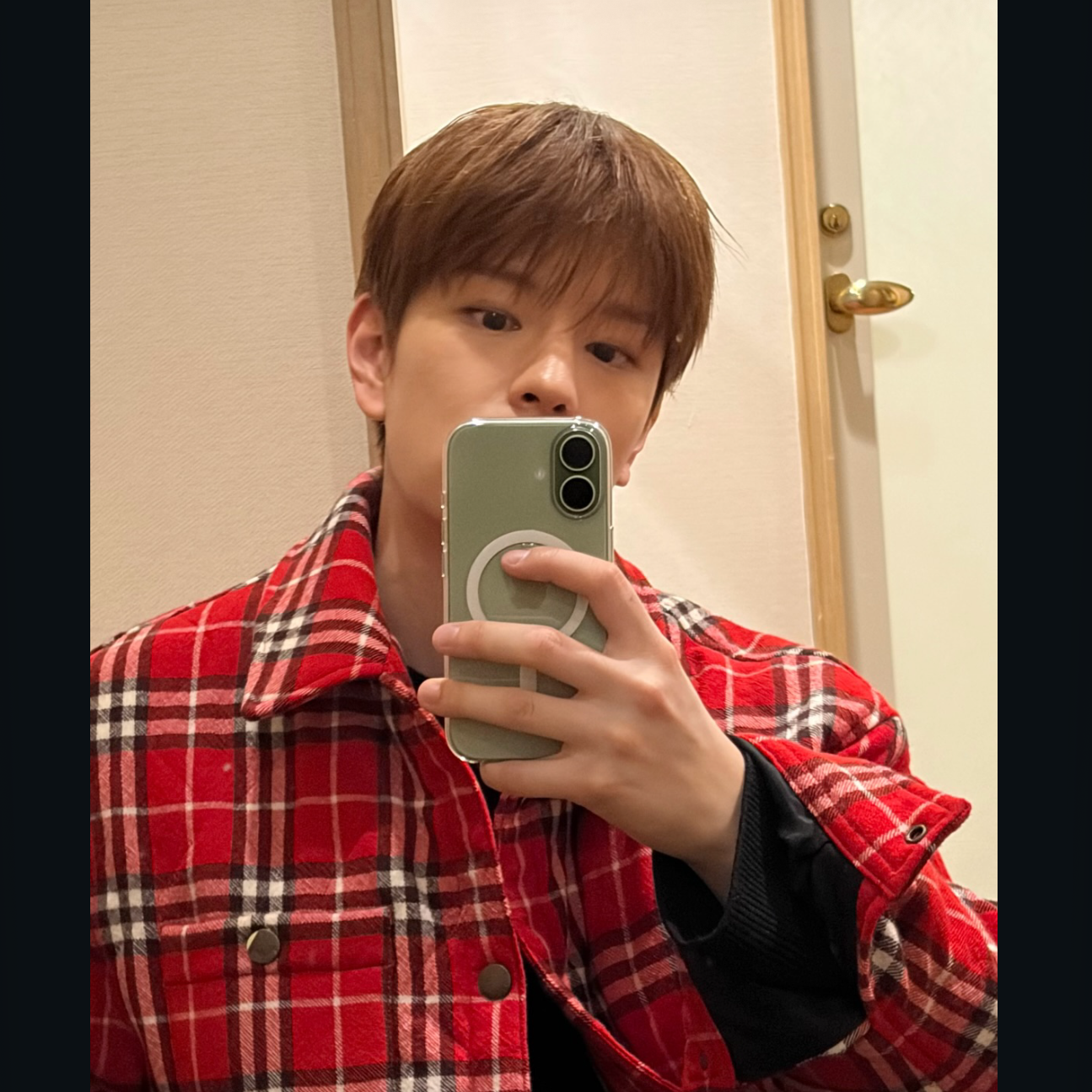 A moment captured by Stray Kids's fan