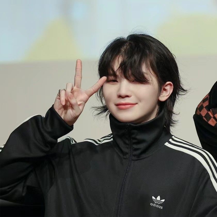 Recent activity shot of Woozi (SEVENTEEN)