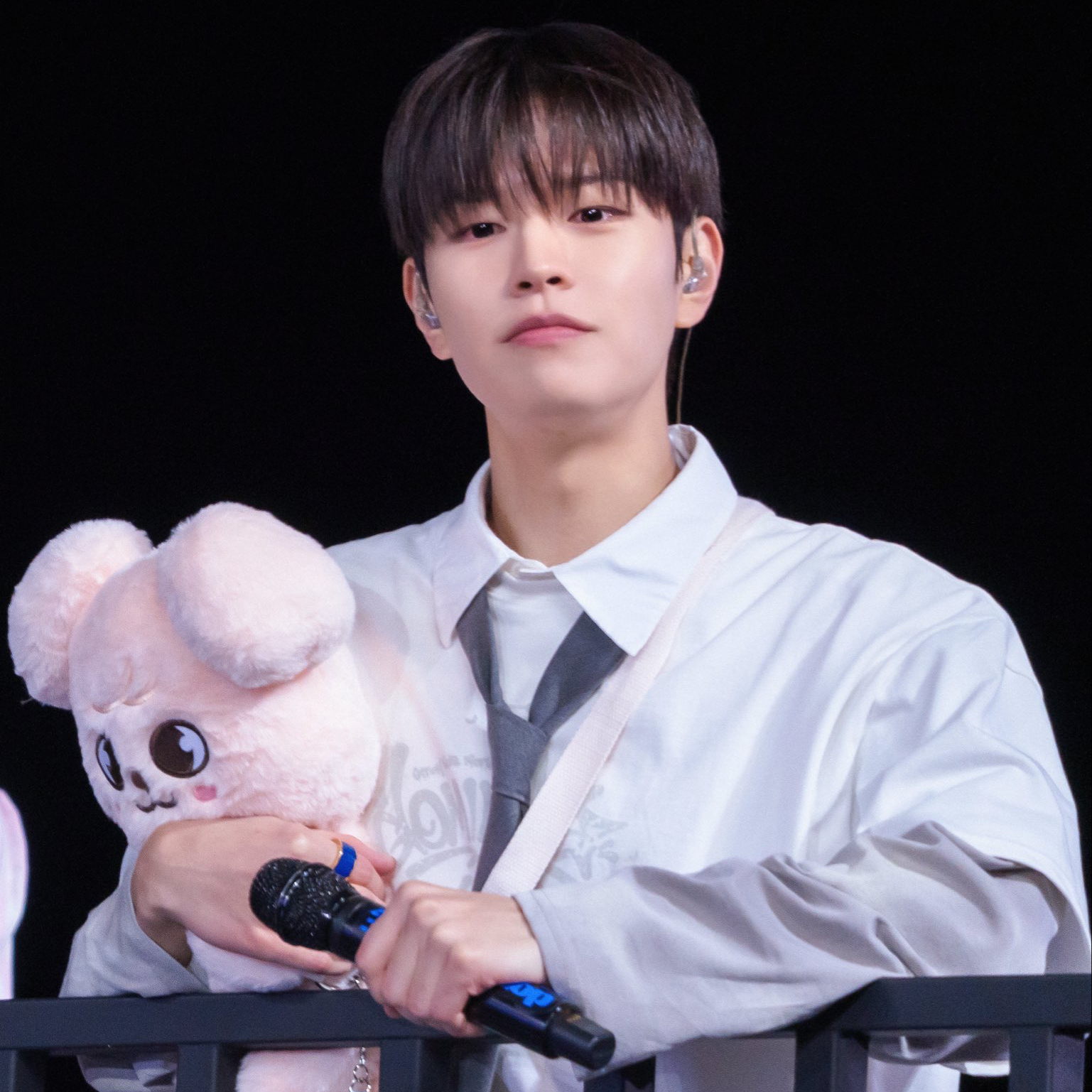 Behind-the-scenes cut of Seungmin (Stray Kids)