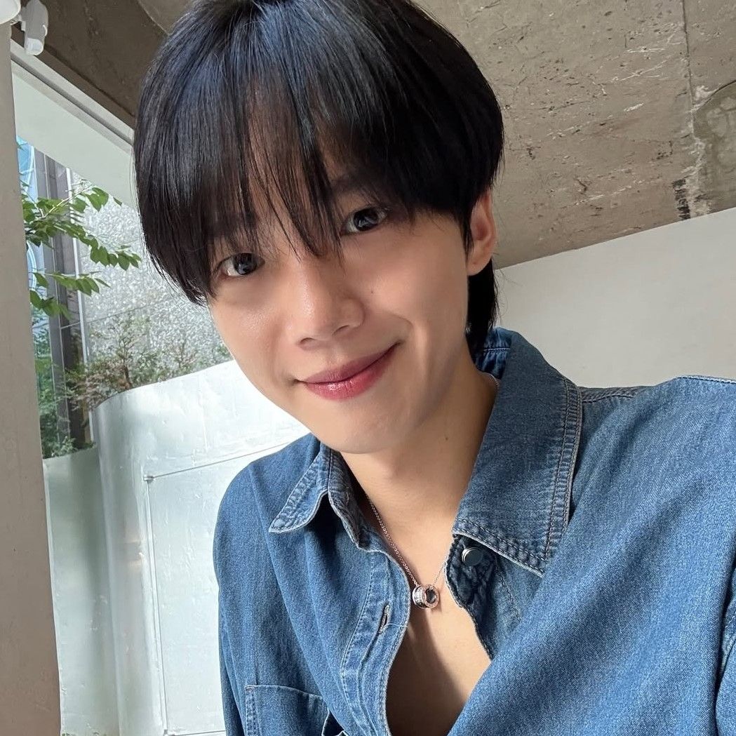 A moment captured by Lim Youngmin's fan