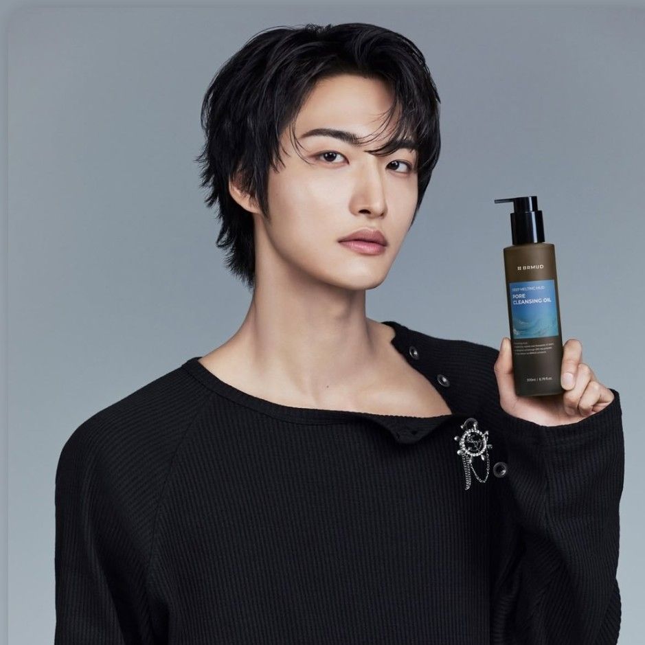 Latest photo of Seonghwa (ATEEZ)